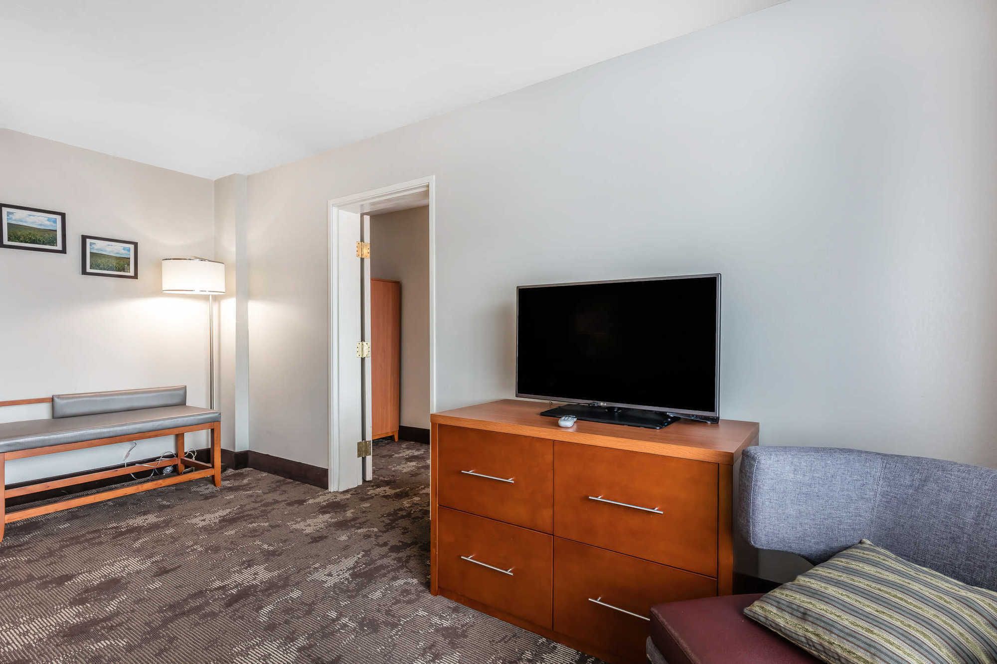 Comfort Inn & Suites Nashville Near Tanger Outlets I-24 Antioch Quarto foto